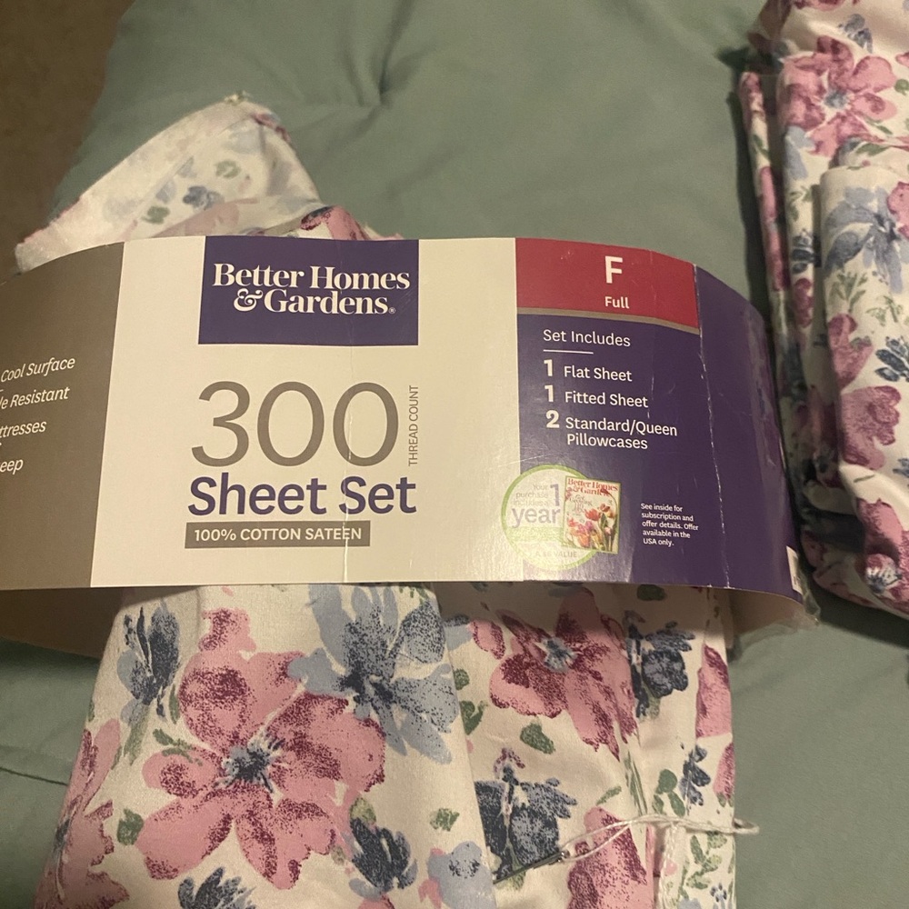 Better Homes And Gardens Floral Sheet Set - Pink and Purple: new